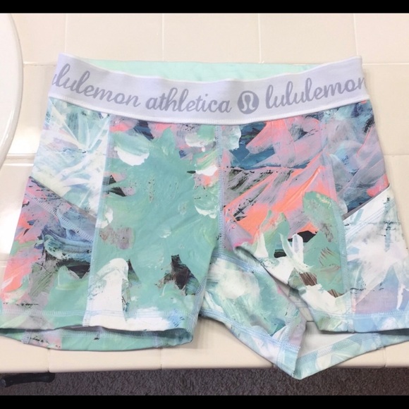 lululemon athletica Pants - Lululemon Spandex Shorts✨